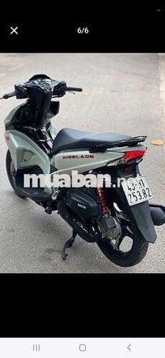 Honda Air Blade 2019 khóa ga xám xi măng