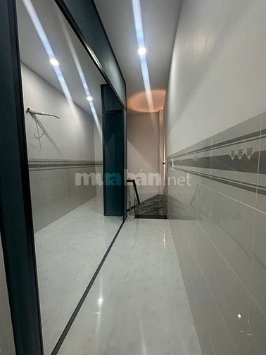 BÁN NHÀ 1 TRẼT 1 LẦU  MỚI XÂY 