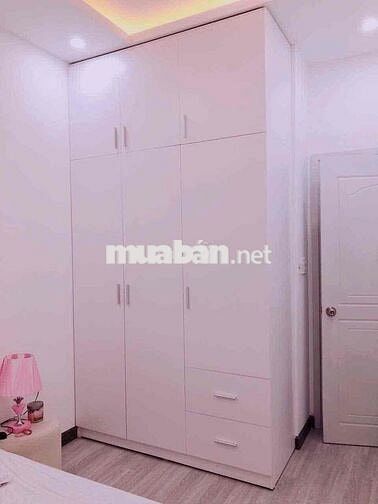 cho thuê Toky tower nội thât cơ bản máy lạnh 2pn ở liền
