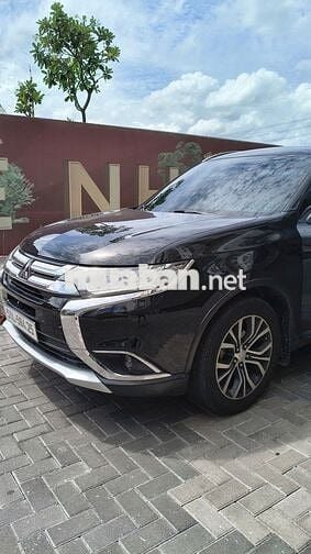 Mitsubishi Outlander 2.4 Premium 2018 Đen