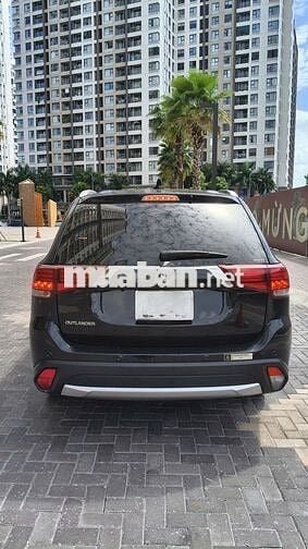 Mitsubishi Outlander 2.4 Premium 2018 Đen