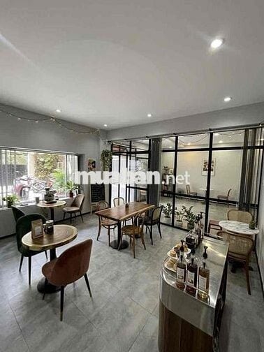 Nhà nguyên căn ngang 10m khu vực Hoàng Văn Thụ - Nguyễn Văn Trỗi QPN