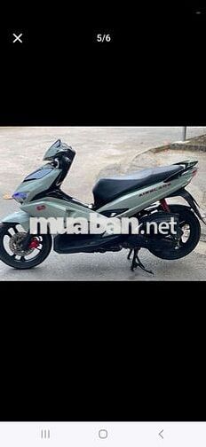 Honda Air Blade 2019 khóa ga xám xi măng