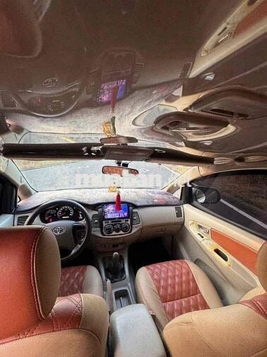 cần bán inova E 2015