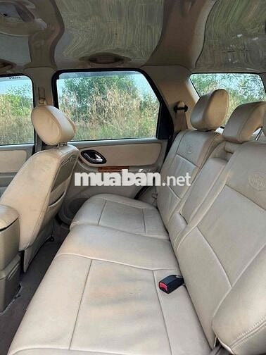 cần bán ford escape 5 chỗ gầm cao số tự động