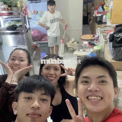 Tuyển Nhân Viên Ca Tối