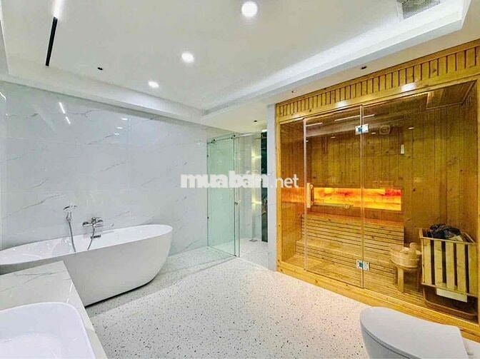 Ngôi nhà đẹp lổng lẩy và sang trọng Hẻm Xe Hơi ngủ trong nhà ,