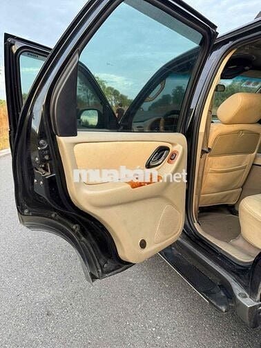 cần bán ford escape 5 chỗ gầm cao số tự động