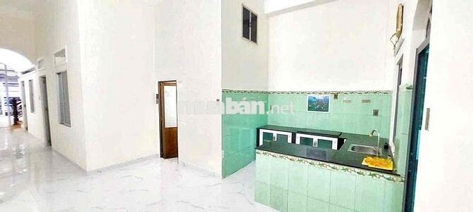 Cho Thuê Nhà 2 tầng 1 tum Kinh Doanh mặt tiền Lê Hồng Phong -  Nha Tra