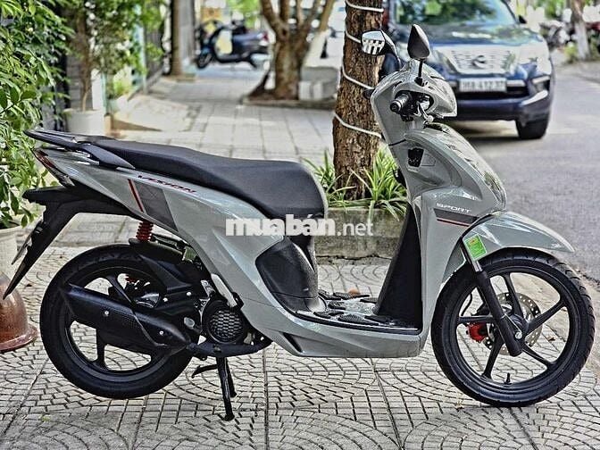 Honda Vision 2026 Xám 600 km