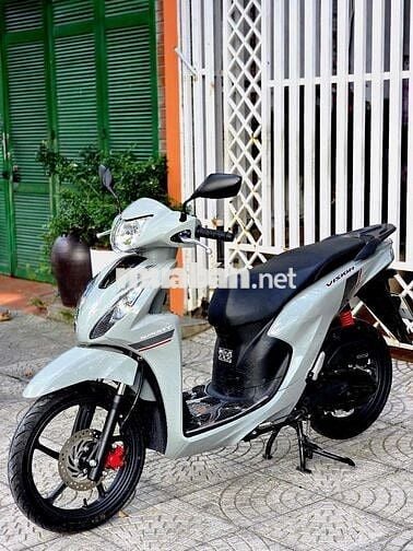 Honda Vision 2026 Xám 600 km