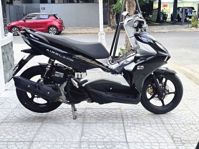 Honda Air Blade 150 ABS Đen bóng