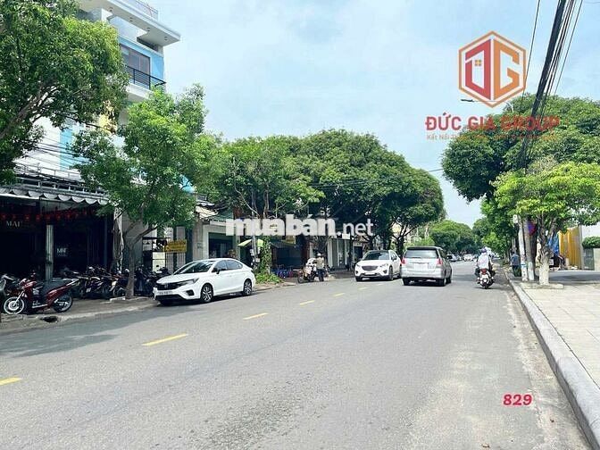 Bán nhà 1 trệt 2 lầu mặt tiền Phan Trung 245m2