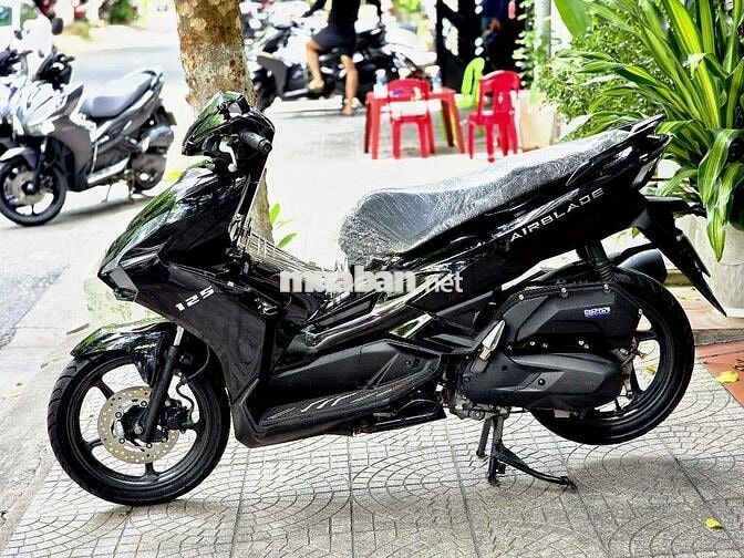 Honda Air Blade 125 4 val Đen bóng