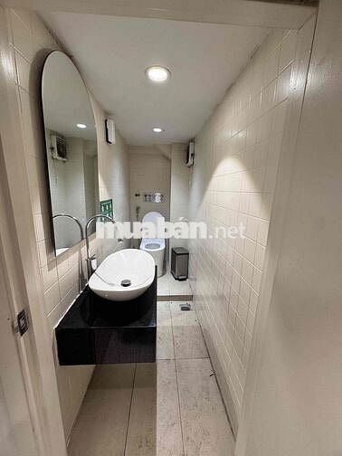Cho thuê MT 8x7m Lương Hữu Khánh sát Nguyễn Thị Minh Khai Q1