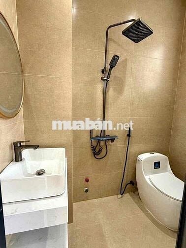 NHÀ ĐẸP NHẤT KHU, NỘI THẤT XỊN CHỦ NGỘP CẦN BÁN GẤP