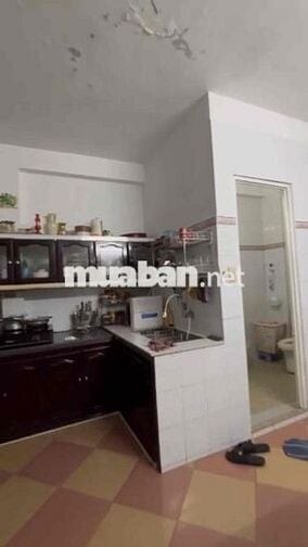 🏡 BÁN ĐẤT TẶNG NHÀ CẤP 4 – ĐƯỜNG 5M5 HOA LƯ