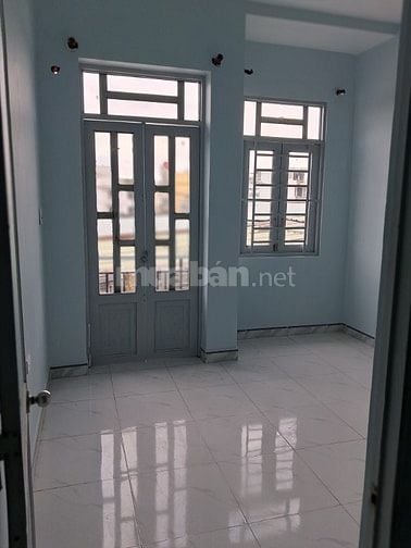 Cho thuê nhà 2lầu 3pn (3.5m x 8m) đường Lê văn Khương vào 30m 