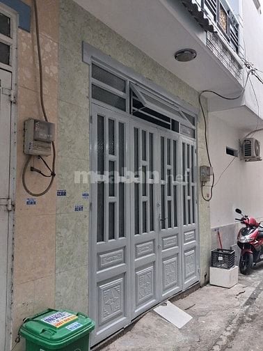 Cho thuê nhà 2lầu 3pn (3.5m x 8m) đường Lê văn Khương vào 30m 