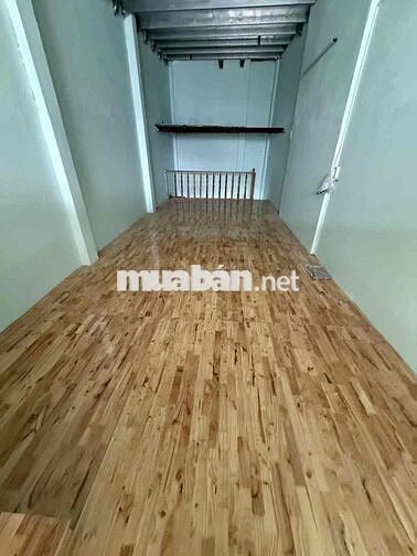 Nhà thuê trung tâm ngay Q1 cầu Thủ Thiêm