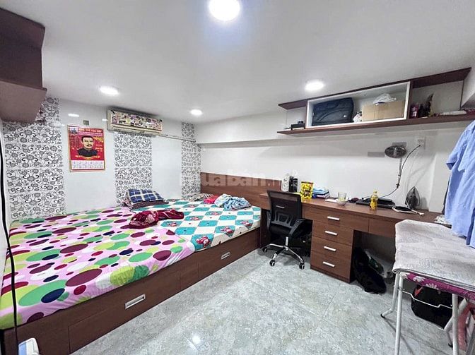Tầng trệt CC TrầnHưngĐạo P7Q5 105,99m2 SHR gần NH Đồng Khánh hỗ trợ NH