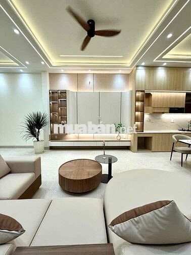 NHÀ ĐẸP NHẤT KHU, NỘI THẤT XỊN CHỦ NGỘP CẦN BÁN GẤP