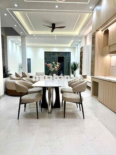 NHÀ ĐẸP NHẤT KHU, NỘI THẤT XỊN CHỦ NGỘP CẦN BÁN GẤP