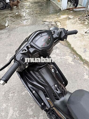 ex 135 xuống áo 2010 máy 57zz