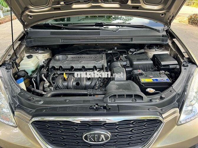 Kia Caren S 2.0 AT 2014 Vàng cát