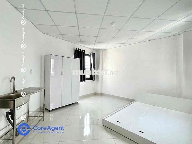PHÒNG FULL NỘI THẤT CỬA SỔ TRỜI GẦN CÔNG THƯƠNG & VĂN HIẾN