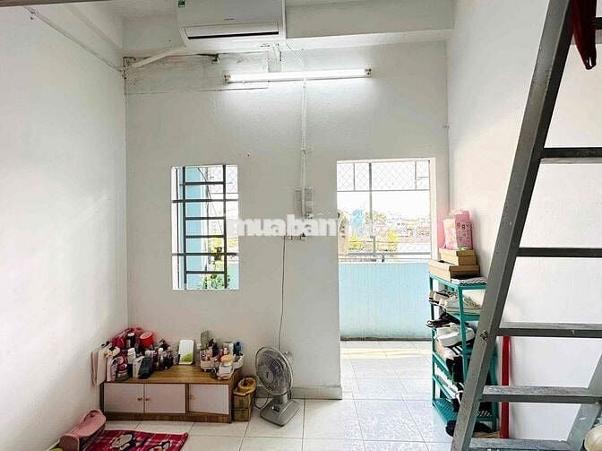 Cho Thuê Phòng Gác, Ban công Thoáng Mát, Sát Đại Học Công Thương