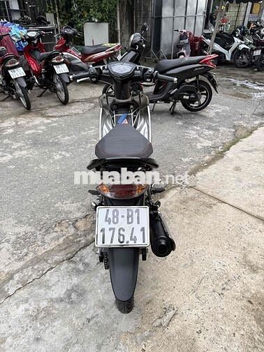 Exciter 135 xuống áo 2010