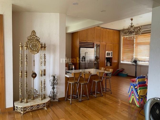 Bán nhà góc 2MT Đường Số 5, gần Phú Mỹ Hưng, 583m², trệt 2 lầu