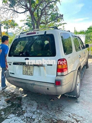 Ford Escape XLT Limited 2003 Trắng