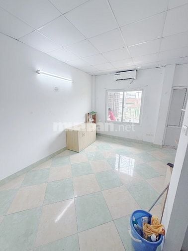 CHÍNH CHỦ -  2 phòng vào đầu tháng 8 tại 28 Xuân La