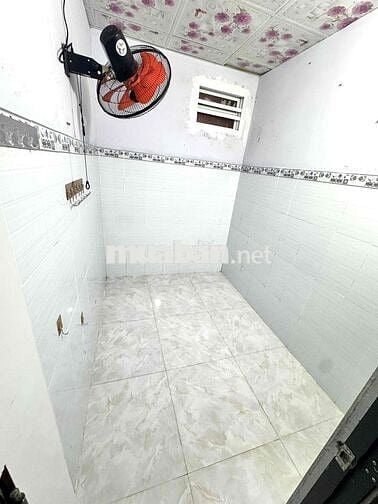 CHO THUÊ NHÀ HẺM NGUYÊN CĂN SÂN RỘNG 1PK 2PN cách biển PHƯỚC HẢI 800m