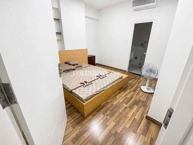 C/c sacomrel 584 -Lũy Bán Bích 2PN 87m2 nội thất y hình giá 10tr/th
