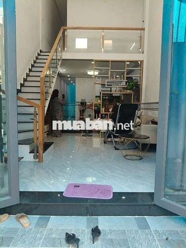 BÁN NHÀ SHR ĐÚC LỮNG LÊ VĂN KHƯƠNG P.HIỆP THÀNH Q.12-GIÁ 4 TỶ 250TR TL