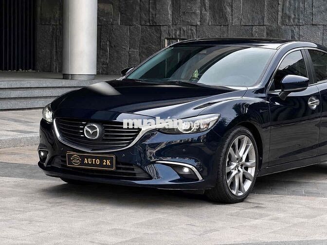 Mazda 6 2.0Premium 2017 Xanh Cavansite full option