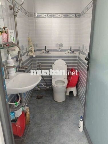 BÁN NHÀ SHR ĐÚC LỮNG LÊ VĂN KHƯƠNG P.HIỆP THÀNH Q.12-GIÁ 4 TỶ 250TR TL