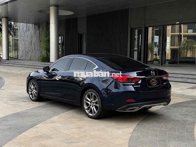 Mazda 6 2.0Premium 2017 Xanh Cavansite full option