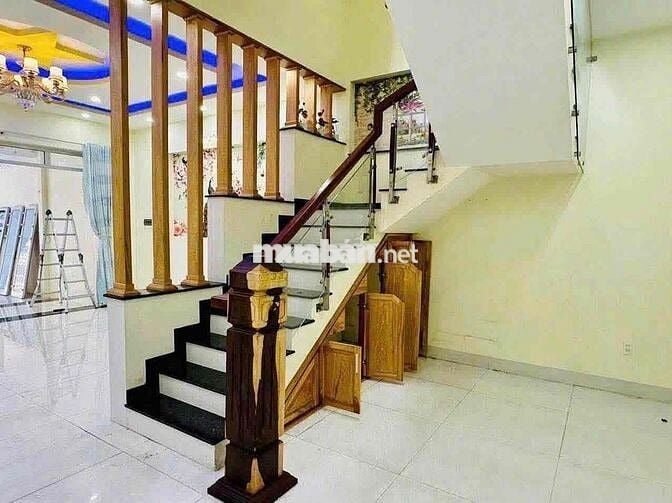 Cho Thuê Nhà Mặt tiền gần Vòng Xoay Hiệp Thành 3, Thủ