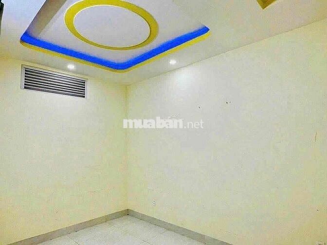 Cho Thuê Nhà Mặt tiền gần Vòng Xoay Hiệp Thành 3, Thủ