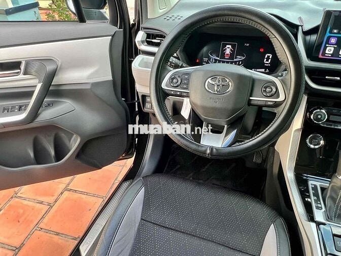 Veloz Top 2024 lướt 9.000 km 1 chủ Sài Gòn