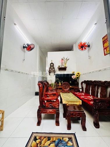 Nhà 35m², Hẻm Ba Gác, Gần Đường Huỳnh Tấn Phát.