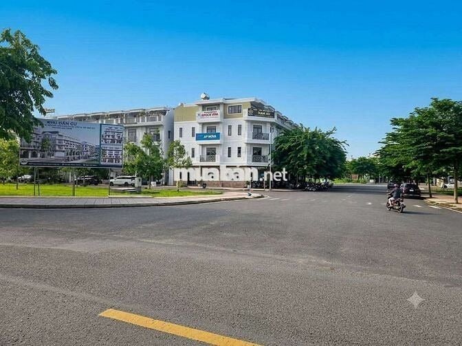 Bán nhà 1 trệt 3 lầu khu dân cư Bửu Long 3