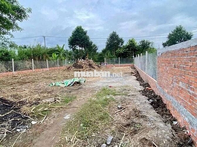 BÁN NHANH LÔ ĐẤT 70M2 NGAY VISIP 3- SỔ HỒNG RIÊNG