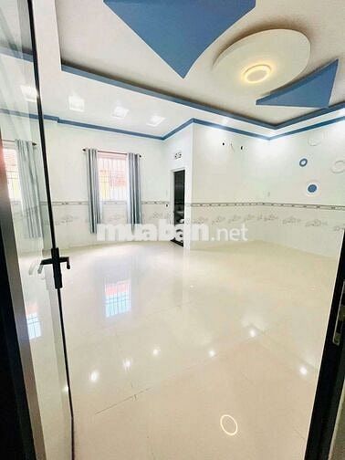CHO THUÊ NHÀ TRỆT 3 LẦU VỊ TRÍ ĐẸP, MỚI - FULL MÁY LẠNH - KDC NAM LONG