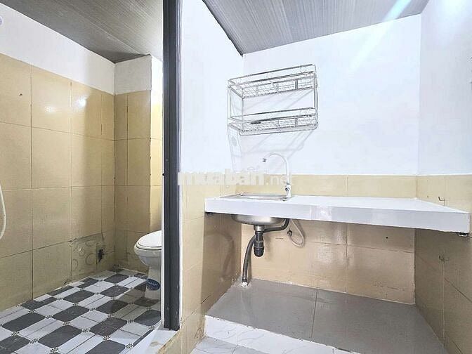 CHDV Full Ban Công Thoáng Sát ĐH HUIT - Gác Cao 2m, Giờ Tự Do, Giá SV