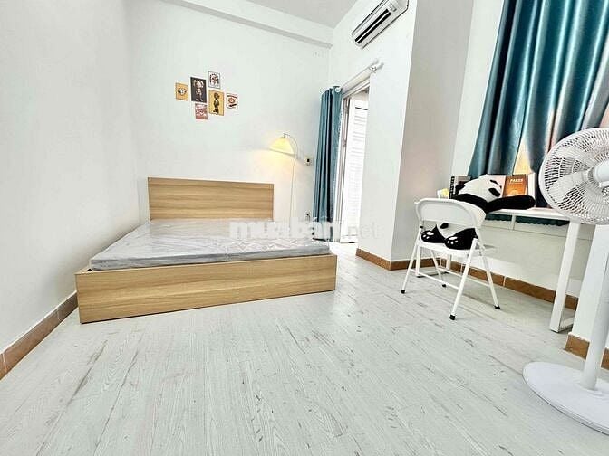 Căn hộ ban công, 1 phòng ngủ tách bếp 🔥